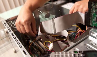 Pc repairs service image